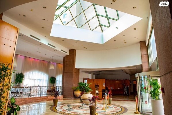 Lobby - Beautiful Apartments by the sea (Haifa)