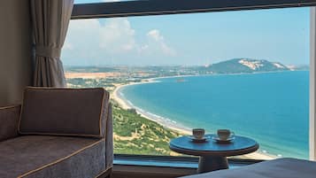 Executive Double Room | Beach/ocean view
