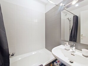 Bathroom - TARTIFLES TF11 NATURE & MOUNTAIN 4 Pers. (Châtel)