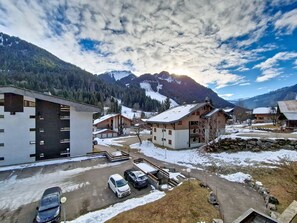 Exterior - Portes Du Soleil PSA47 TELECABINE & MOUNTAIN 4 Per (Châtel)
