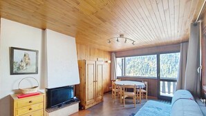 TV - Rhododendrons RD501 CENTER & TELECABINE 4 Pers. (Châtel)