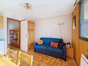 TV - Hameau des 4 saisons HSC116  VIEW  & SUN 3 pers. (Châtel)