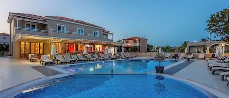 Outdoor pool, pool umbrellas, pool loungers