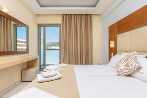In-room safe, soundproofing, iron/ironing board, free WiFi - Esperia Hotel (Zakynthos)