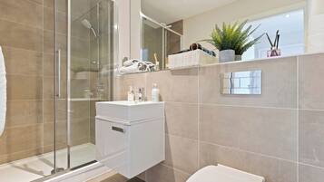 Eco-friendly toiletries, hair dryer