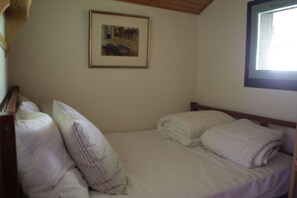 2 bedrooms, free WiFi