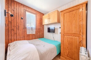 1 bedroom, free WiFi