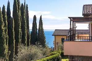 Garden - Al Vittoriale 3 by Wonderful Italy (Gardone Riviera)