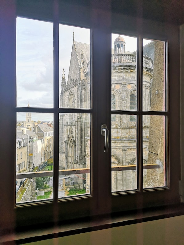 Interior - Superb apartment - heart of old town - Cathedral view (Vannes)