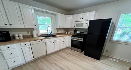 Beautiful Historical House in the heart of Putnam County