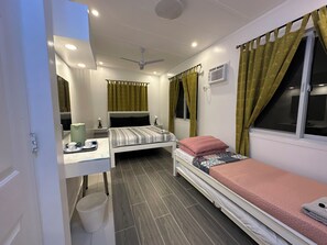 5 soverom, safe på rommet, wi-fi (inkludert) og sengetøy