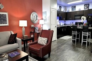 Televisie en een open haard