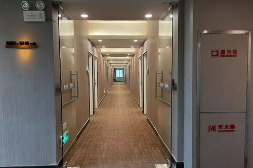 7 Continents Business Tourism Hotel