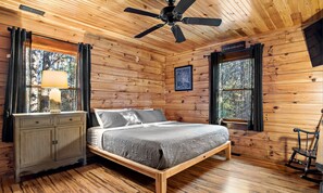 2 chambres, bureau, fer et planche à repasser, Wi-Fi gratuit