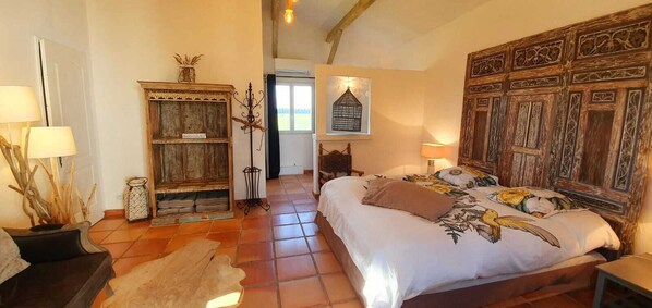 1 Schlafzimmer, Reisekinderbett, kostenloses WLAN, Bettwäsche