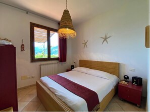 3 soverom, safe på rommet, strykejern/-brett og wi-fi (inkludert)