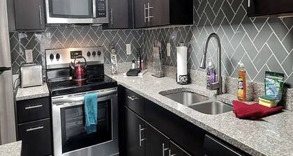 DT - Exec - Luxe Bed - FP - Spa