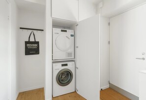 Basic Apartment | Living area - Munkebjervænget 1 (Odense)