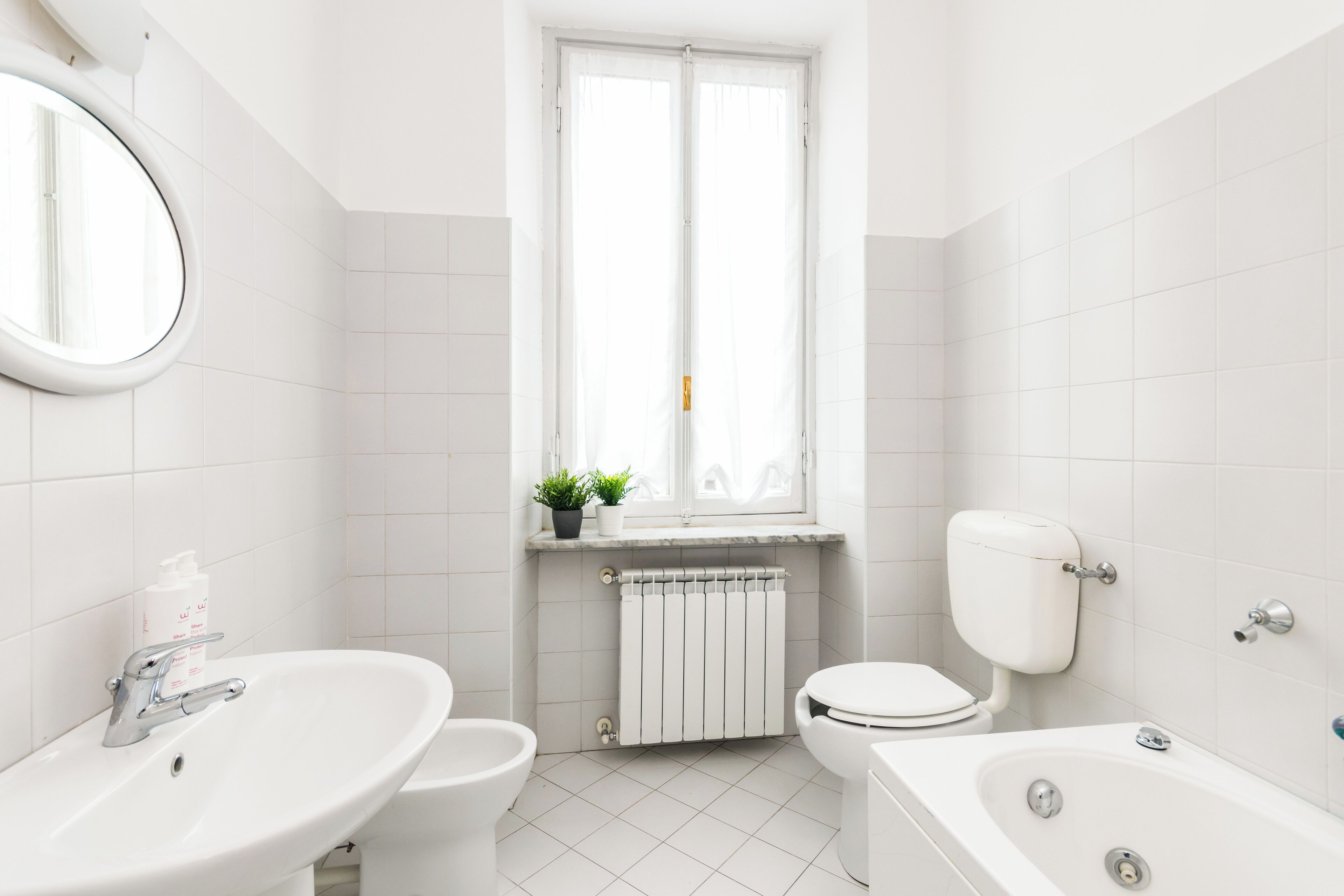 Appartamento | Bagno | Soffione a pioggia, set di cortesia gratuito, asciugacapelli, bidet