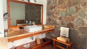 Bathroom - Eucaliptos Med Spa (Zitácuaro)