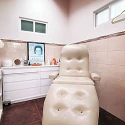 Sauna, hot tub, steam room, body treatments, mud baths, hydrotherapy