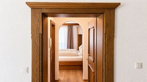 Individually decorated, individually furnished, soundproofing, free WiFi - Appartements Alpenland Pertisau (Eben am Achensee)