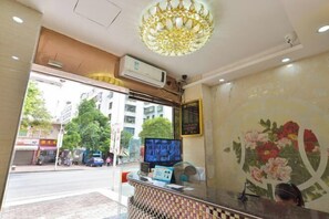 Lobby - Jiuyuan Business Hotel (Zhuhai)
