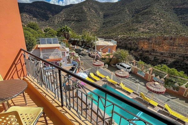 Triple Room, Balcony, Mountain View