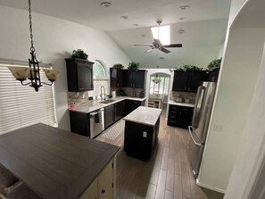 Private kitchen - Welcome to this Arizona  (Chandler)