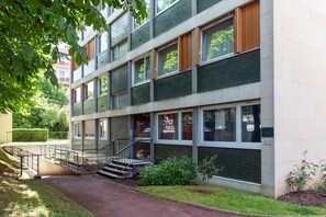 Exterior - Le Paradis Botanique - Bel appt à 30min de Paris (Le Perreux-sur-Marne)