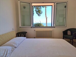 2 室のベッドルーム、WiFi、ベッドシーツ