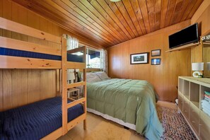 2 عدّة غرف نوم وواي فاي مجانًا وملاءات أسرّة