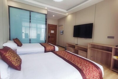 Tianhua Hotel