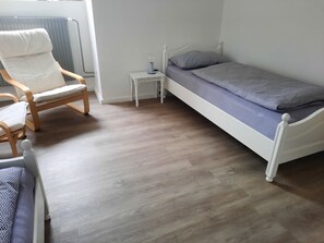 2 bedrooms, iron/ironing board, travel cot, WiFi
