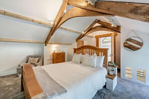 2 soverom, reiseseng for barn, wi-fi (inkludert) og sengetøy