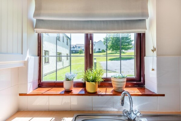 Interior - 2 Bed in Woolacombe (oc-s29499) (Woolacombe)