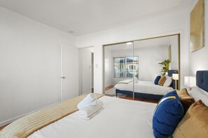 2 bedrooms, desk, iron/ironing board, free WiFi