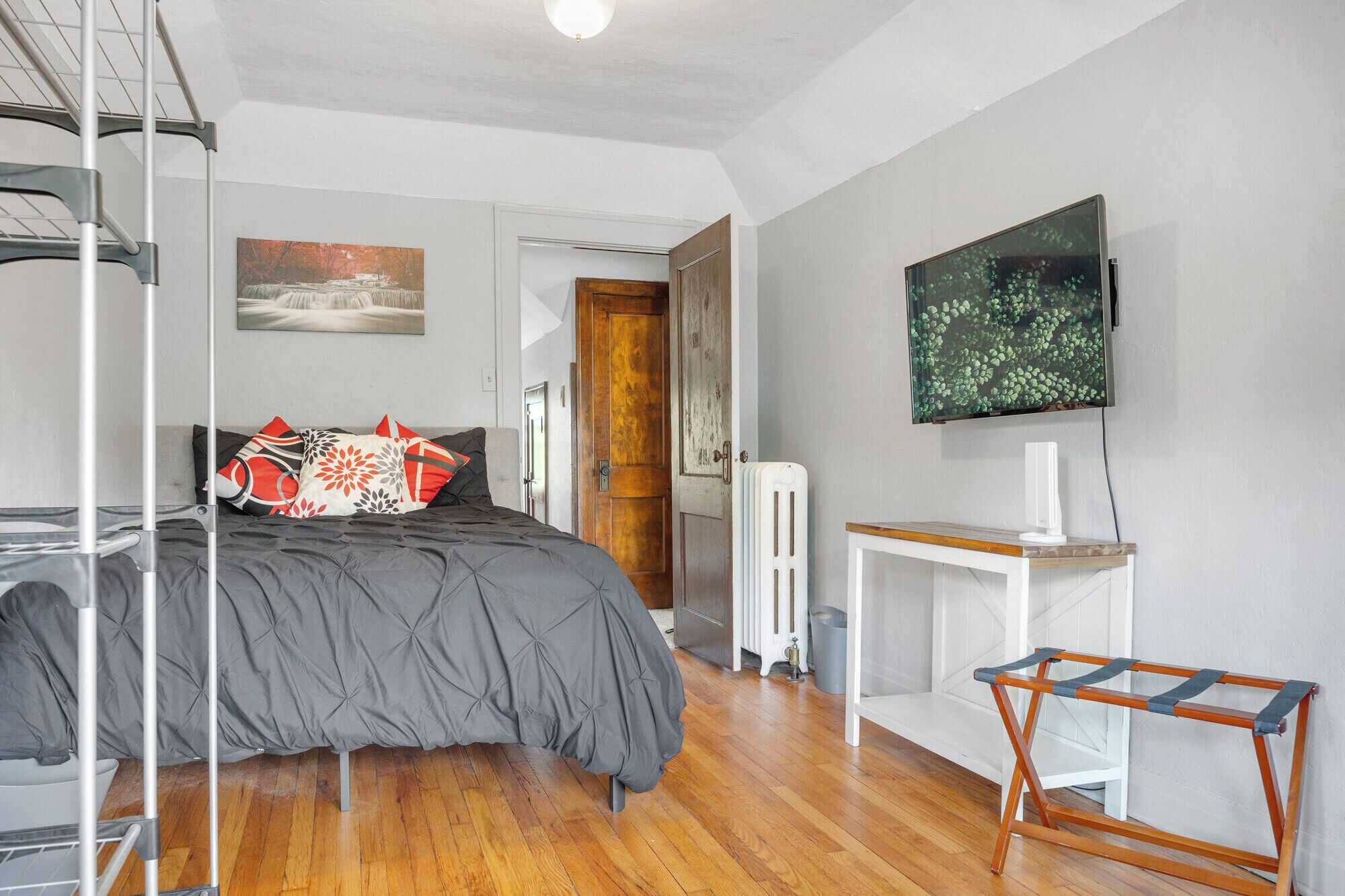 4 chambres, bureau, fer et planche à repasser, Wi-Fi gratuit