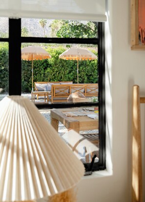 Interior - The Bungalow Palm Springs - Pool & Jacuzzi, Pet Friendly! (Palm Springs)