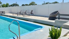 Outdoor pool - Coastal Getaway with Private Pool Near Anclote Beach (NEW PRT RCHY)