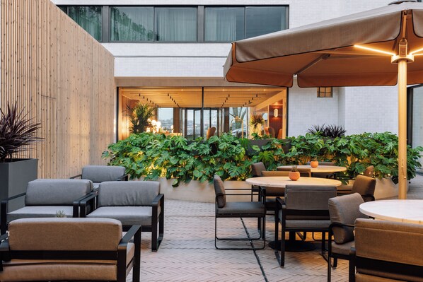 Terrace/patio - Altis Porto Hotel, member of Preferred Hotels & Resorts – L.V.X. (Porto)