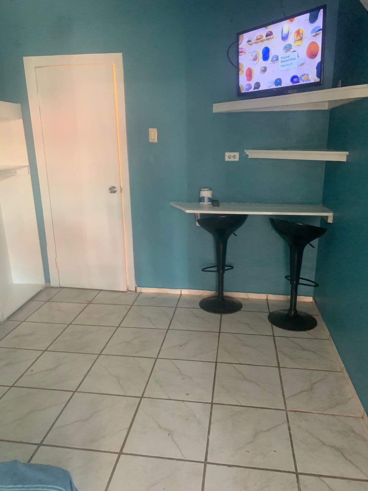 Dobbelt- eller tomannsrom – standard | Strykejern/-brett og wi-fi (inkludert)