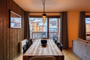 Panoraamahuoneisto | Oleskelualue