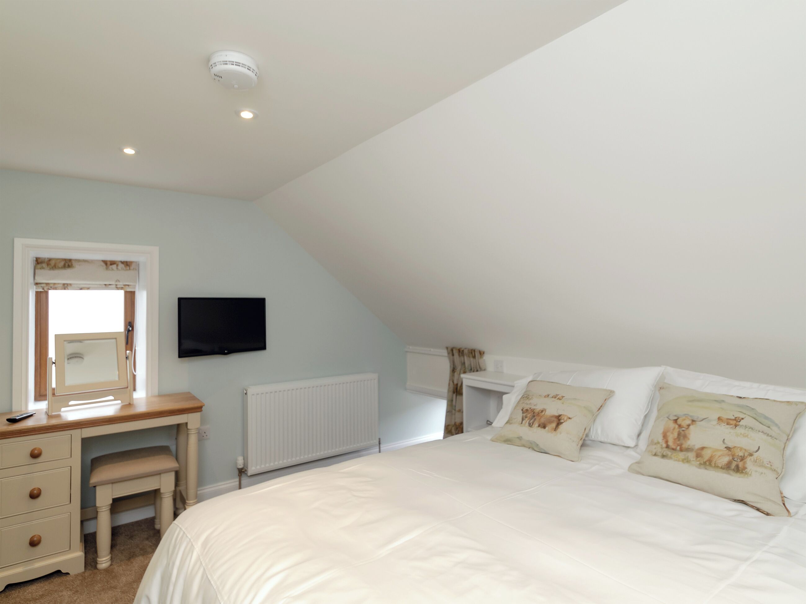 2 habitaciones, wifi gratis y ropa de cama 