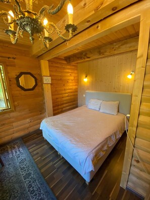 5 chambres, fer et planche à repasser, Wi-Fi, literie fournie