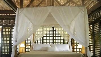 3 Schlafzimmer, Schreibtisch, Bügeleisen/Bügelbrett, WLAN