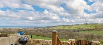 2 bedroom accommodation in Grinkle, near Staithes