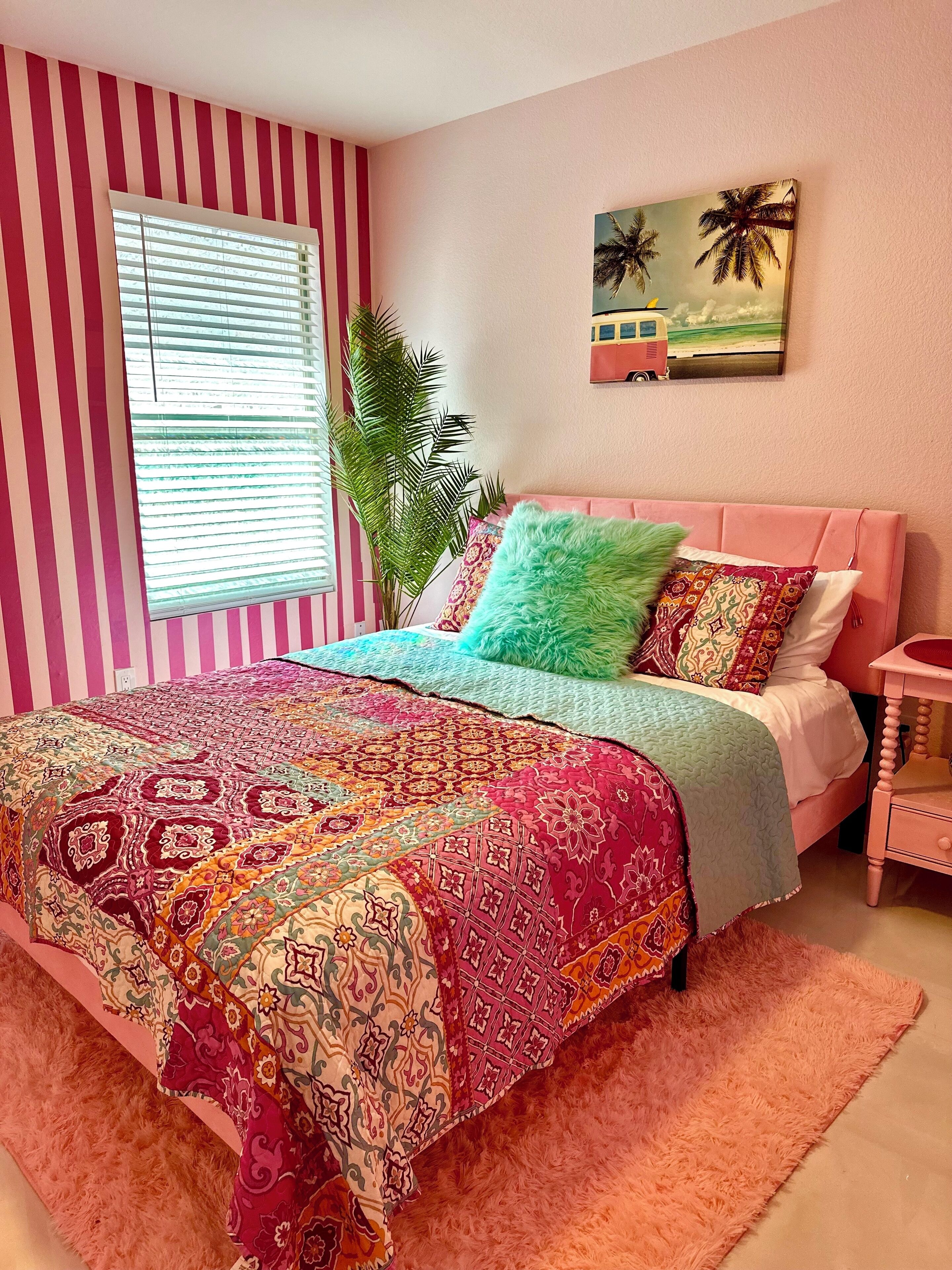 4 Schlafzimmer, Reisekinderbett, WLAN, Bettwäsche