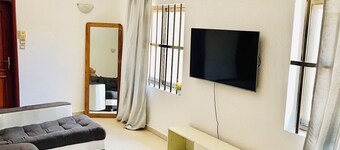 A cozy & serene stay in Cotonou, Benin. Close proximity to alot of places. 