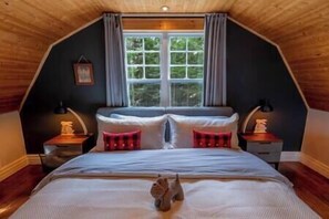 4 chambres, fer et planche à repasser, draps fournis